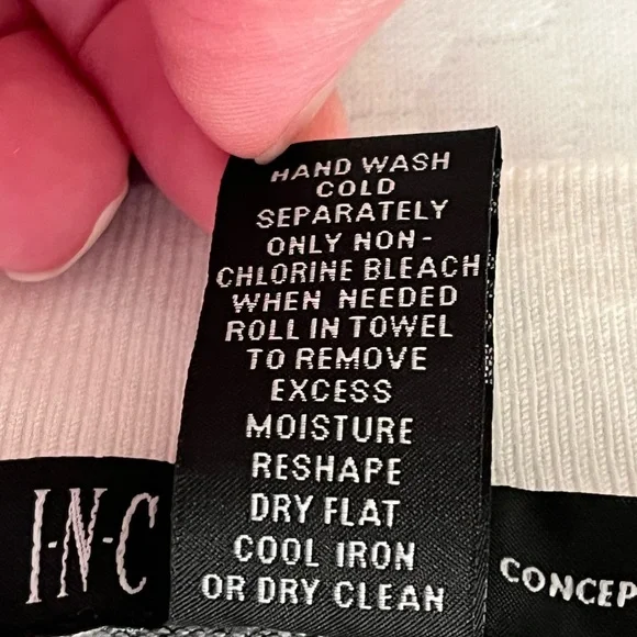 NWT Crop zebra cardigan - Picture 4 of 4